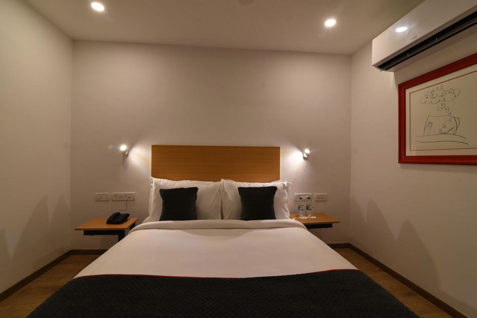 Hotel O Ace Бангалор Екстериор снимка